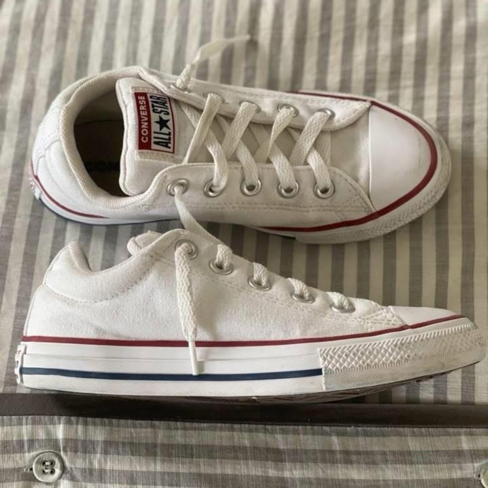 Converse White Slip-on Sneakers Size 2